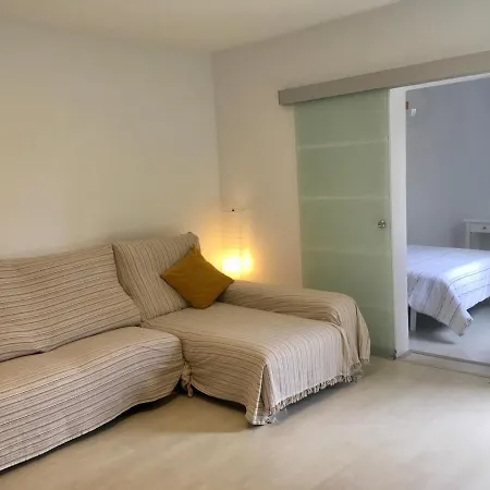 Spazioso E Incantevole, Funzionale, Wi-fi, Ac, Patio, Piscina Condivisa *