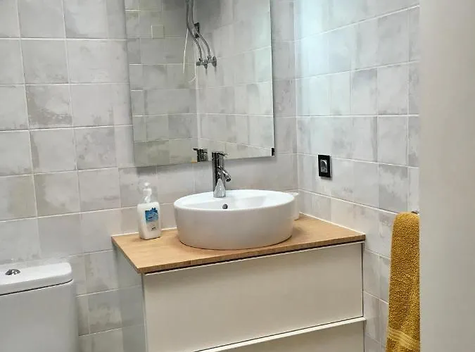 Spazioso E Incantevole, Funzionale, Wi-fi, Ac, Patio, Piscina Condivisa * コスタ・カルマ