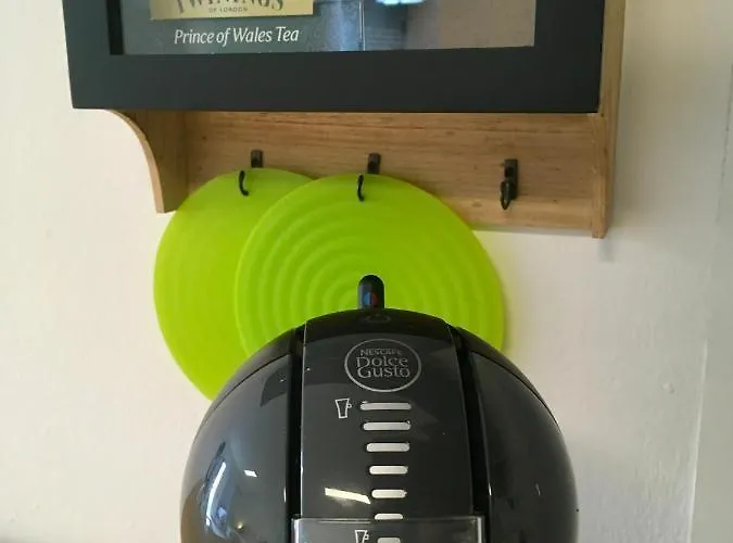 Spazioso E Incantevole, Funzionale, Wi-fi, Ac, Patio, Piscina Condivisa アパート *