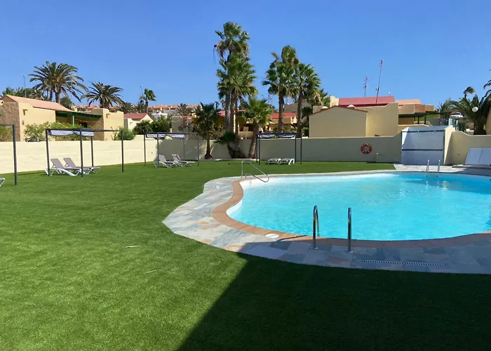 Appartement Spazioso E Incantevole, Funzionale, Wi-fi, Ac, Patio, Piscina Condivisa