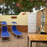 Appartement Spazioso E Incantevole, Funzionale, Wi-fi, Ac, Patio, Piscina Condivisa