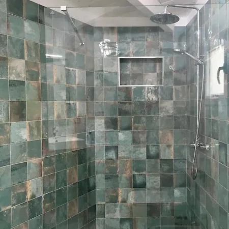 Spazioso E Incantevole, Funzionale, Wi-fi, Ac, Patio, Piscina Condivisa * Коста Калма